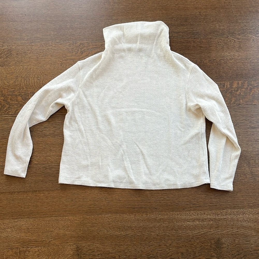 NWOT Monrow cowl neck sweater